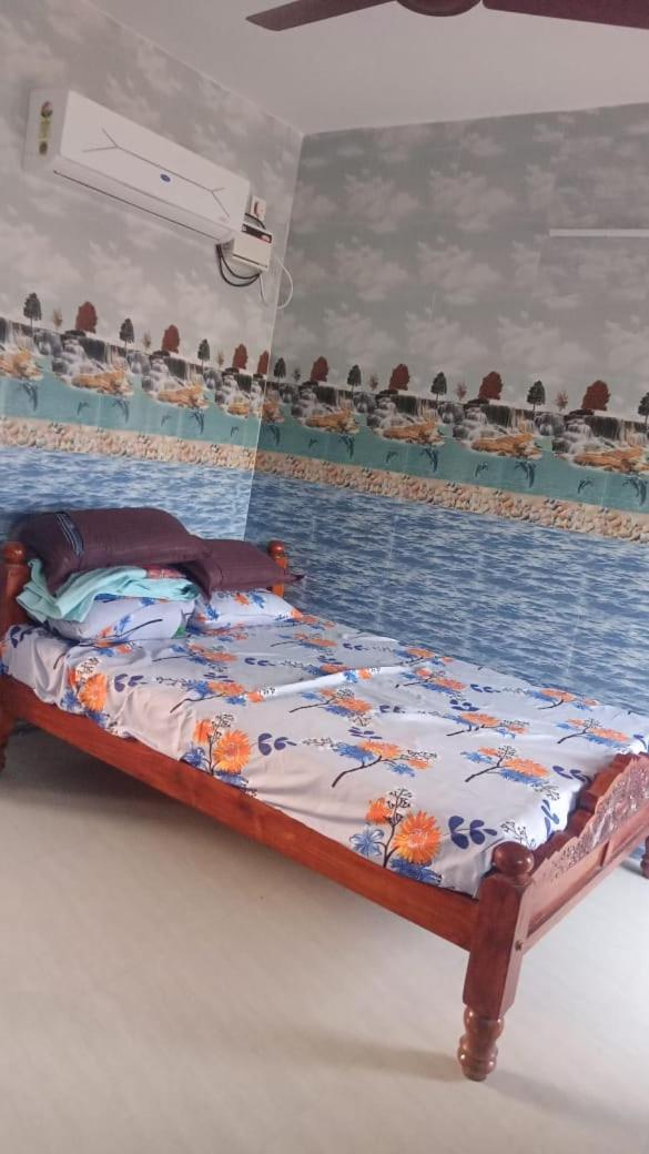 Sri Vasavi Home Stay Tiruvannāmalai エクステリア 写真