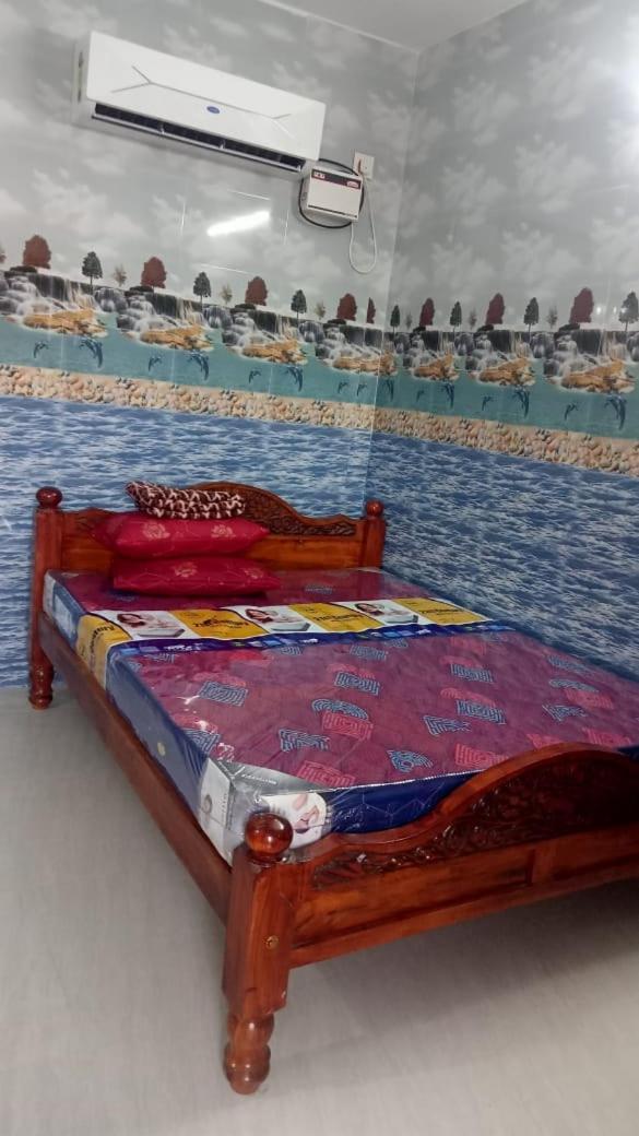 Sri Vasavi Home Stay Tiruvannāmalai エクステリア 写真